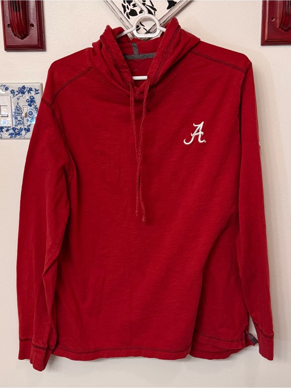 Tommy bahama Alabama long sleeve hoodie T-shirt